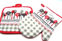 Topflappen - 1 paar mit 1 Ofenhandschuh - rechts, rot mit Schrift - Kitchen, H&B