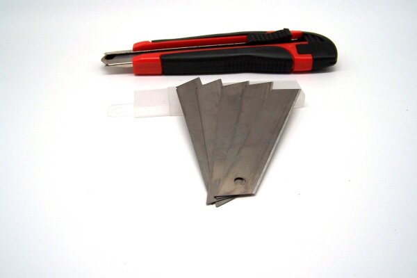 Cutter - Messer mit 5 Ersatzklingen, 2 Stück, 1 x rot, 1 x gelb